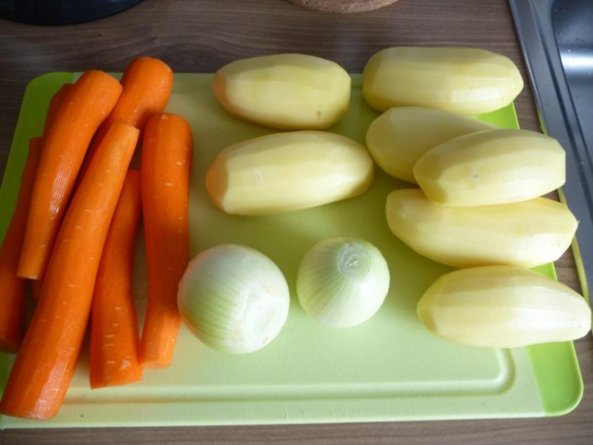 Suppen & Eintöpfe : Geraspelter Kartoffel - Möhreneintopf - Rezept - Bild Nr. 2