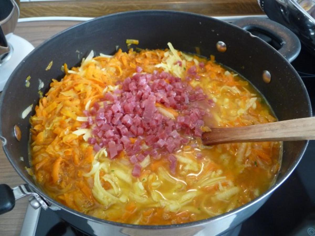 Suppen & Eintöpfe : Geraspelter Kartoffel - Möhreneintopf - Rezept - Bild Nr. 9