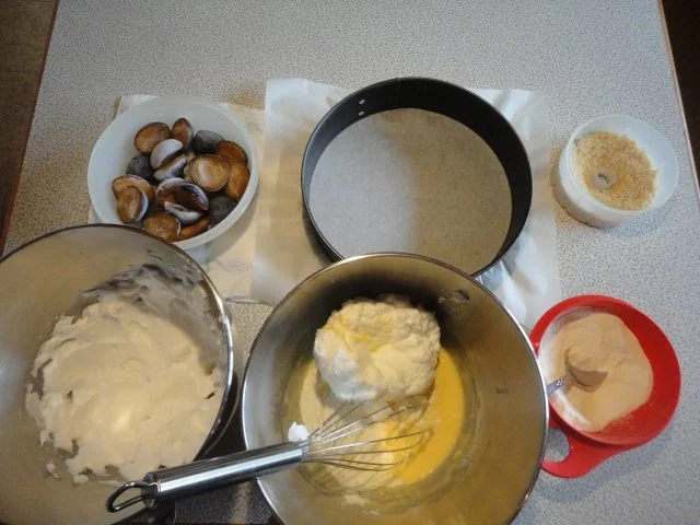 Zwetschgen / Pflaumen Kuchen mit Marzipan Brösel - Rezept - Bild Nr. 3