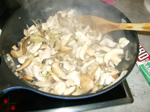 Kunterbuntes Reispfännchen mit Hähnchenbrust - Rezept - Bild Nr. 3