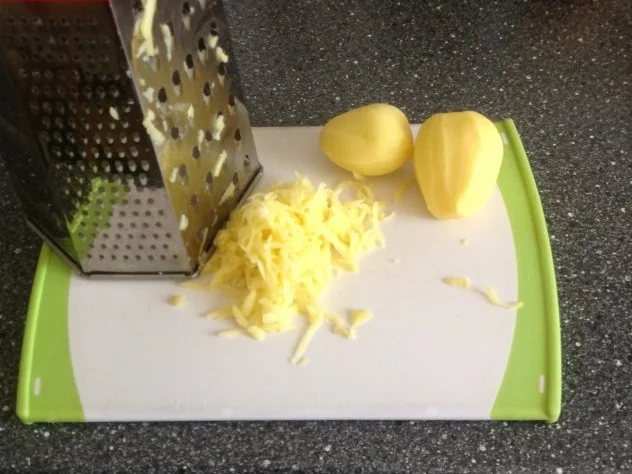 Kartoffel - Hack - Bratlinge mit Tahina - Rezept - Bild Nr. 3