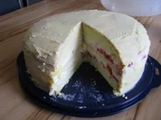 Familientorte mit Biskiutboden - Rezept