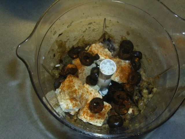 Rezept: Auberginen-Olivencreme Bild Nr. 3 Auberginen-Olivencreme - Rezept - Bild Nr. 3