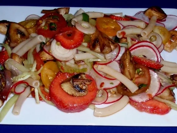 Rezept: Bunter Sommersalat Bunter Sommersalat - Rezept