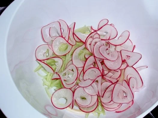 Rezept: Bunter Sommersalat Bild Nr. 11 Bunter Sommersalat - Rezept - Bild Nr. 11