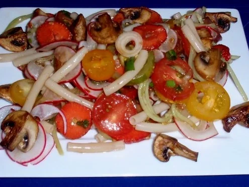 Rezept: Bunter Sommersalat Bild Nr. 16 Bunter Sommersalat - Rezept - Bild Nr. 16