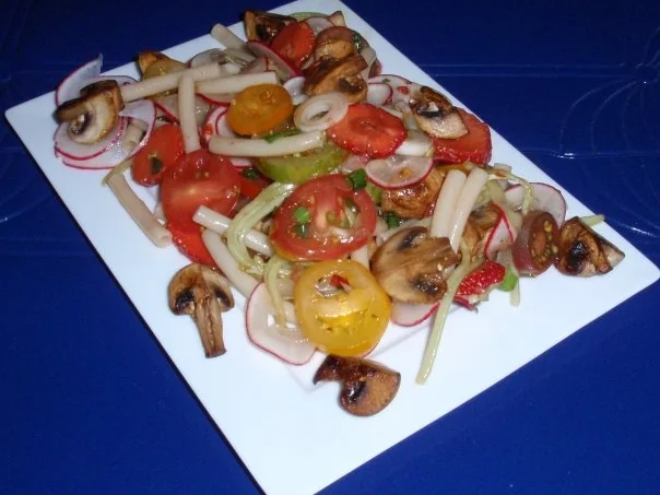 Rezept: Bunter Sommersalat Bild Nr. 17 Bunter Sommersalat - Rezept - Bild Nr. 17