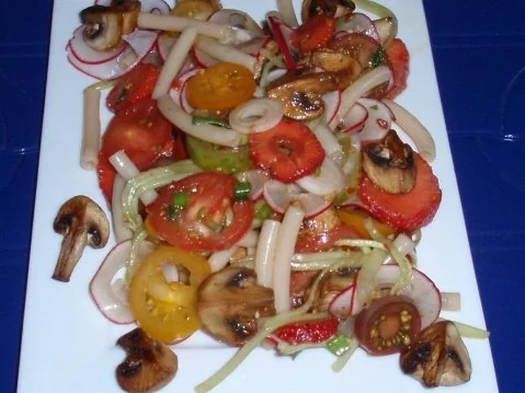 Rezept: Bunter Sommersalat Bild Nr. 19 Bunter Sommersalat - Rezept - Bild Nr. 19