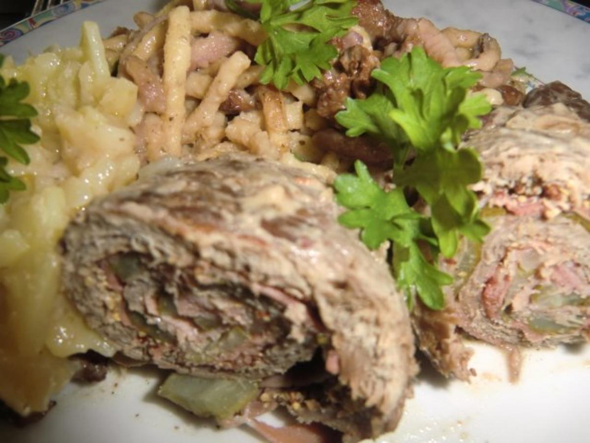 Rinderrouladen mit Pfifferlingsößchen und Spätzle - Rezept Gesendet von
heinzelfrau