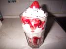Erdbeeren mit Sahne und Limes - Rezept