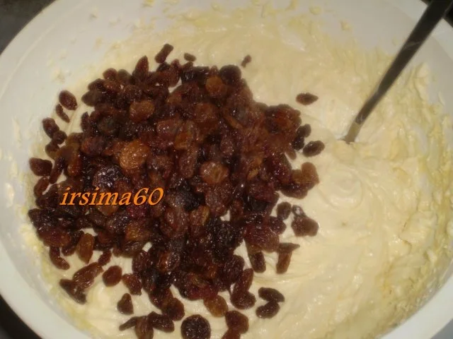 Rezept: Rosinenkuchen mit Quark Bild Nr. 10 Rosinenkuchen mit Quark - Rezept - Bild Nr. 10