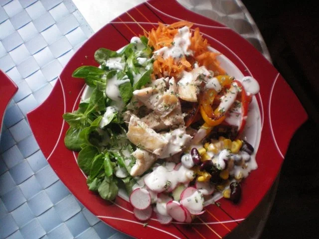 Feldsalat mit gebratenen Paprikastreifen - Rezept - Bild Nr. 6