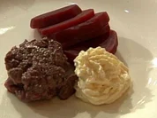 "Halstrad Viltrabiff" - Beeftartar vom Rentier (Isabel Edvardsson) - Rezept