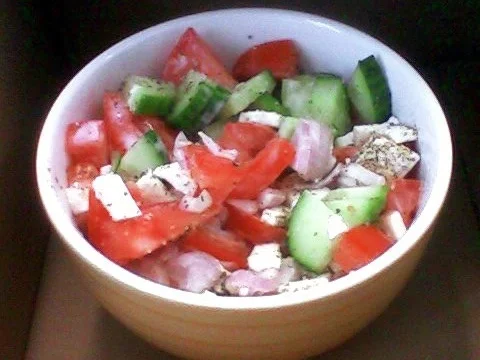 Rezept: Gourmelinis Mittagspausensalat Gourmelinis Mittagspausensalat - Rezept