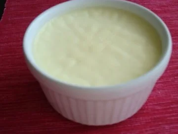 Rosmarin-Lavendel Pannacotta mit Himbeer-Zitronenthymiansalat - Rezept - Bild Nr. 3