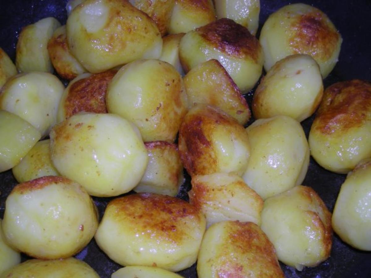 Bratzkartoffeln  frisch und Tzatziki - Rezept - Bild Nr. 3