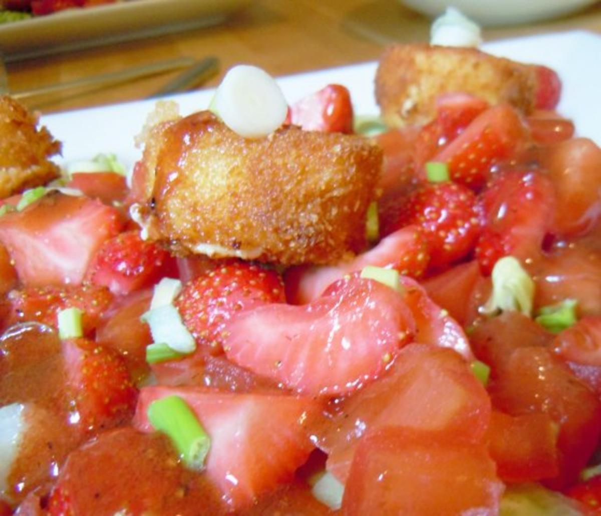 Bilder für Fruchtig-scharfer Salat mit Ziegenkäse - Rezept