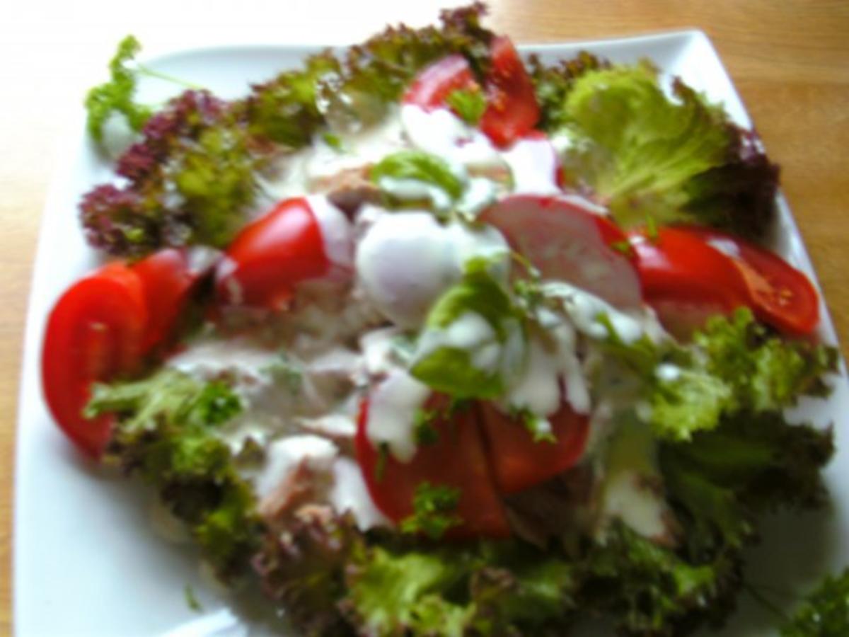 Salat-Teller mit Tunfisch - Rezept - Bild Nr. 5