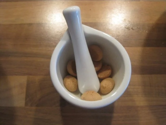 Rezept: Hallo-Wach-Torte nach Latte-Macchiato-Art Bild Nr. 2 Hallo-Wach-Torte nach Latte-Macchiato-Art - Rezept - Bild Nr. 2