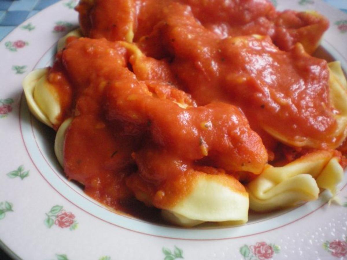 FRUCHTIGE TOMATENSAUCE - Rezept - Bild Nr. 4