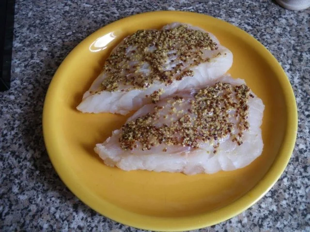 Fischfilet mit Kräuterdip - Rezept