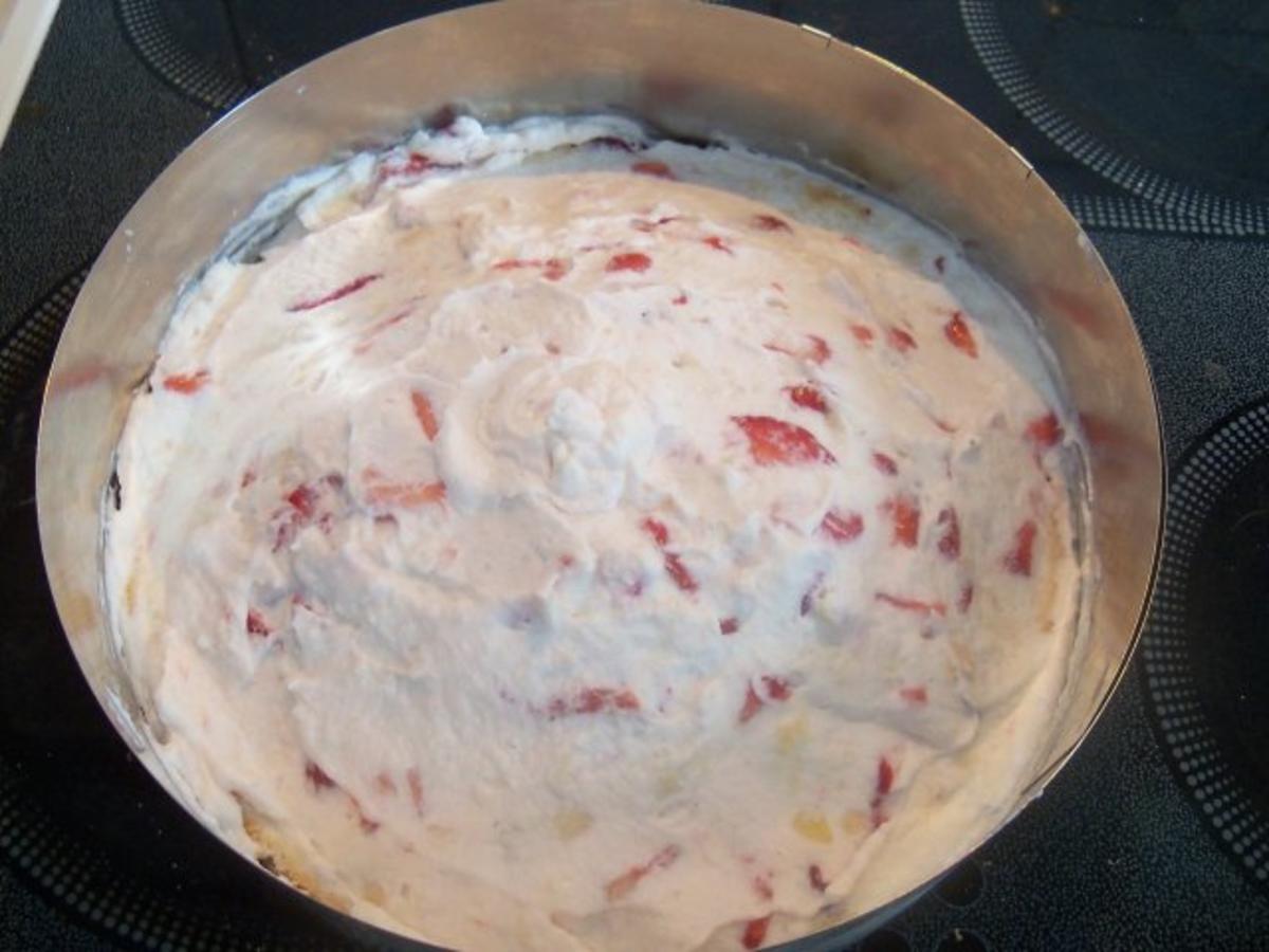 Raffaello-Erdbeer Torte - Rezept - Bild Nr. 9
