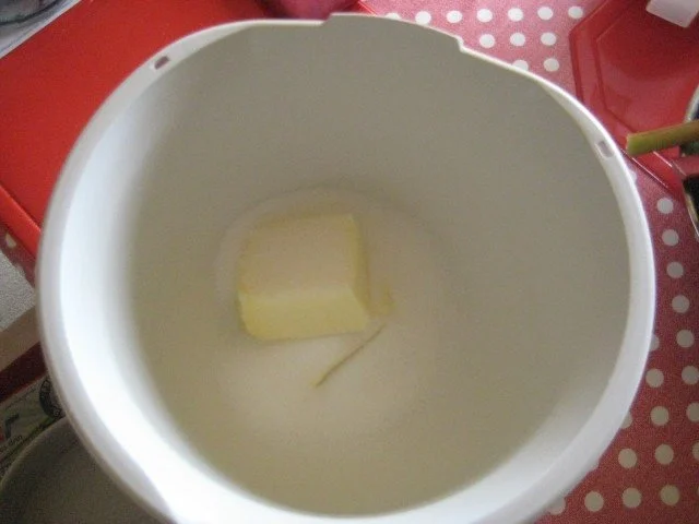 Rezept: Rhabarberkuchen mit Vanillepudding und Baiser Bild Nr. 3 Rhabarberkuchen mit Vanillepudding und Baiser - Rezept - Bild Nr. 3