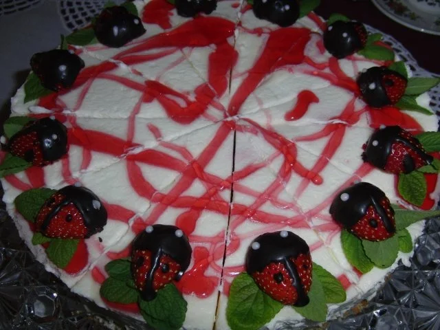 ERDBEER - FRISCHKÄSE - TORTE - Rezept - Bild Nr. 3