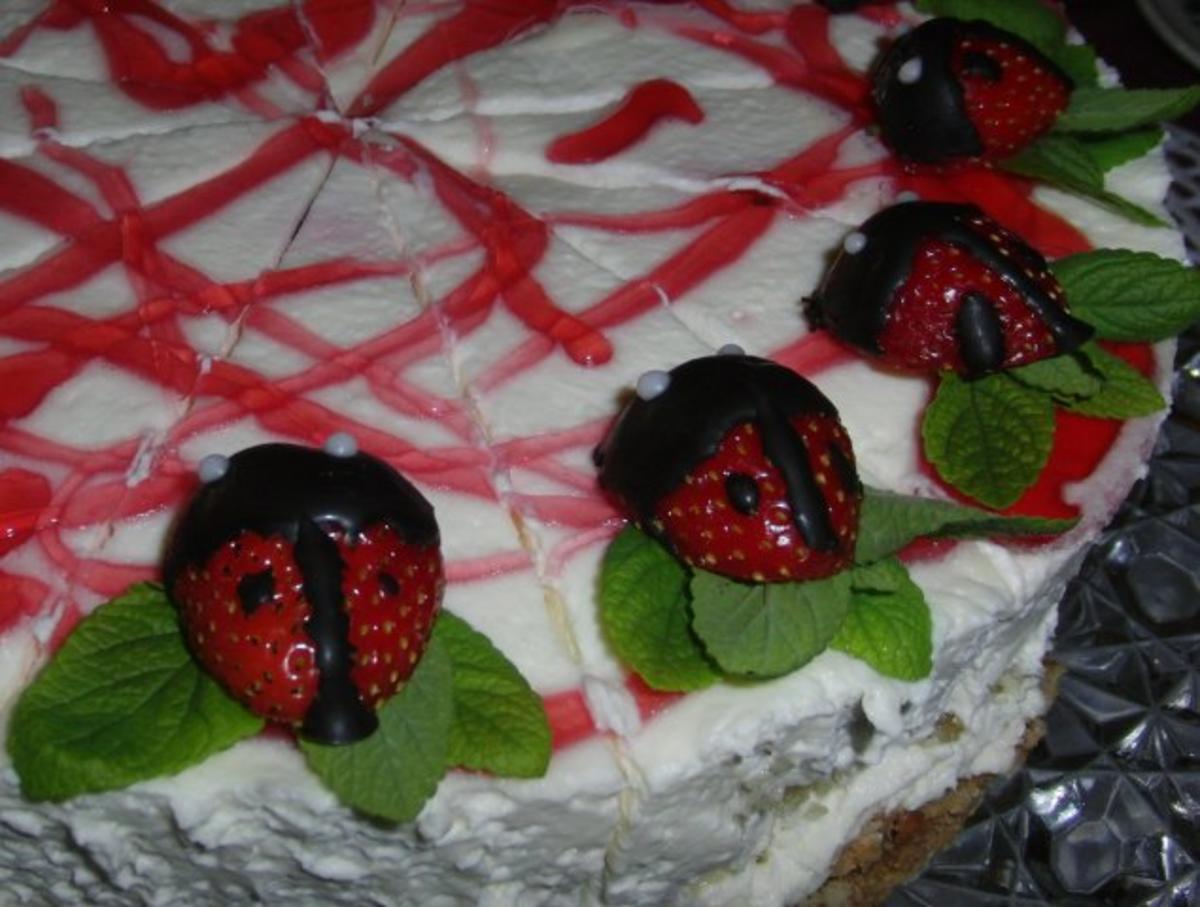 ERDBEER - FRISCHKÄSE - TORTE - Rezept mit Bild - kochbar.de