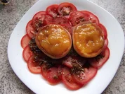 Tomatencarpaccio mit Brattaler Dieter´s Art - Rezept