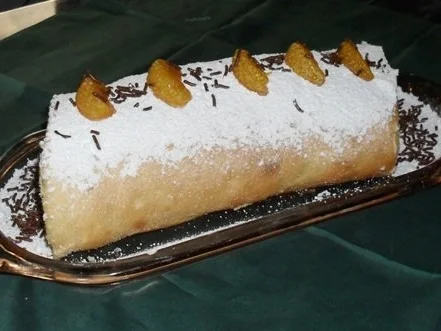 Biskuitrolle mit Mandarinen-Sahne-Füllung - Rezept - Bild Nr. 3