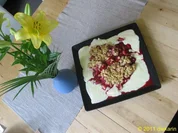 Dessert -Sommerfrüchte- Crumble - Rezept