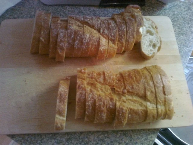 Hähnchenbrust auf Brot - Tomatensalat - Rezept - Bild Nr. 3