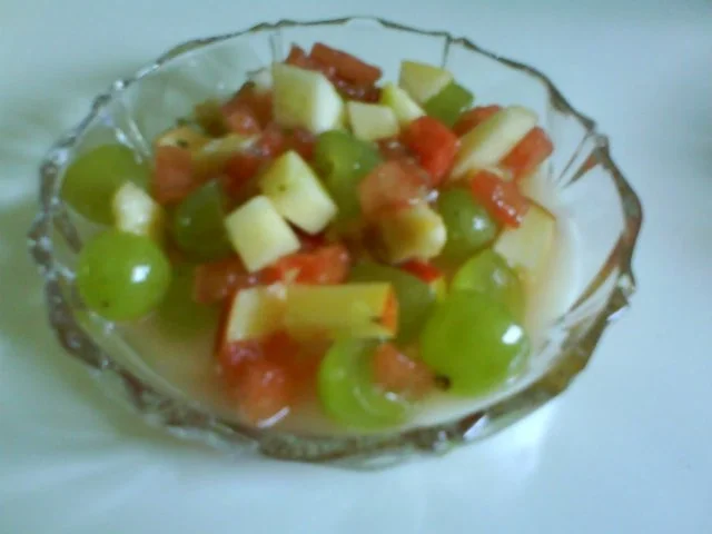 Obstsalat mit frischer Zitronennote - Rezept - Bild Nr. 3