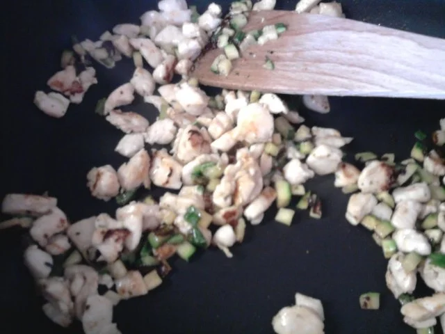 Rezept: Gefüllte , überbackene Riesennudeln Bild Nr. 5 Gefüllte , überbackene Riesennudeln - Rezept - Bild Nr. 5