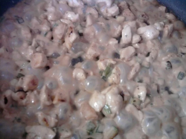 Rezept: Gefüllte , überbackene Riesennudeln Bild Nr. 6 Gefüllte , überbackene Riesennudeln - Rezept - Bild Nr. 6