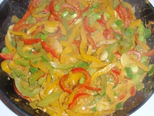 Hackbällchen im Paprikagarten - Rezept - Bild Nr. 12