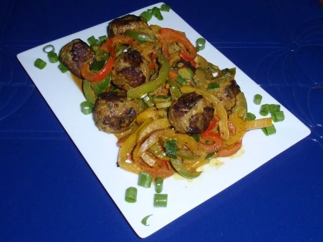 Hackbällchen im Paprikagarten - Rezept - Bild Nr. 15