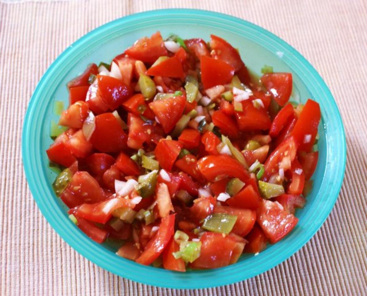 Bilder für saurer Tomatensalat Rezept