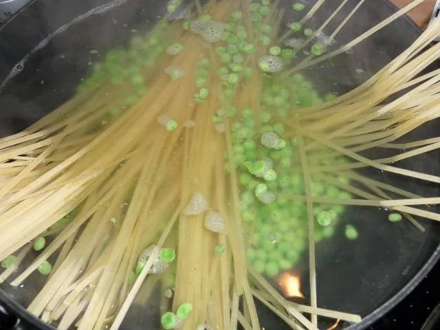 Pesto - Pastasalat - Rezept - Bild Nr. 4