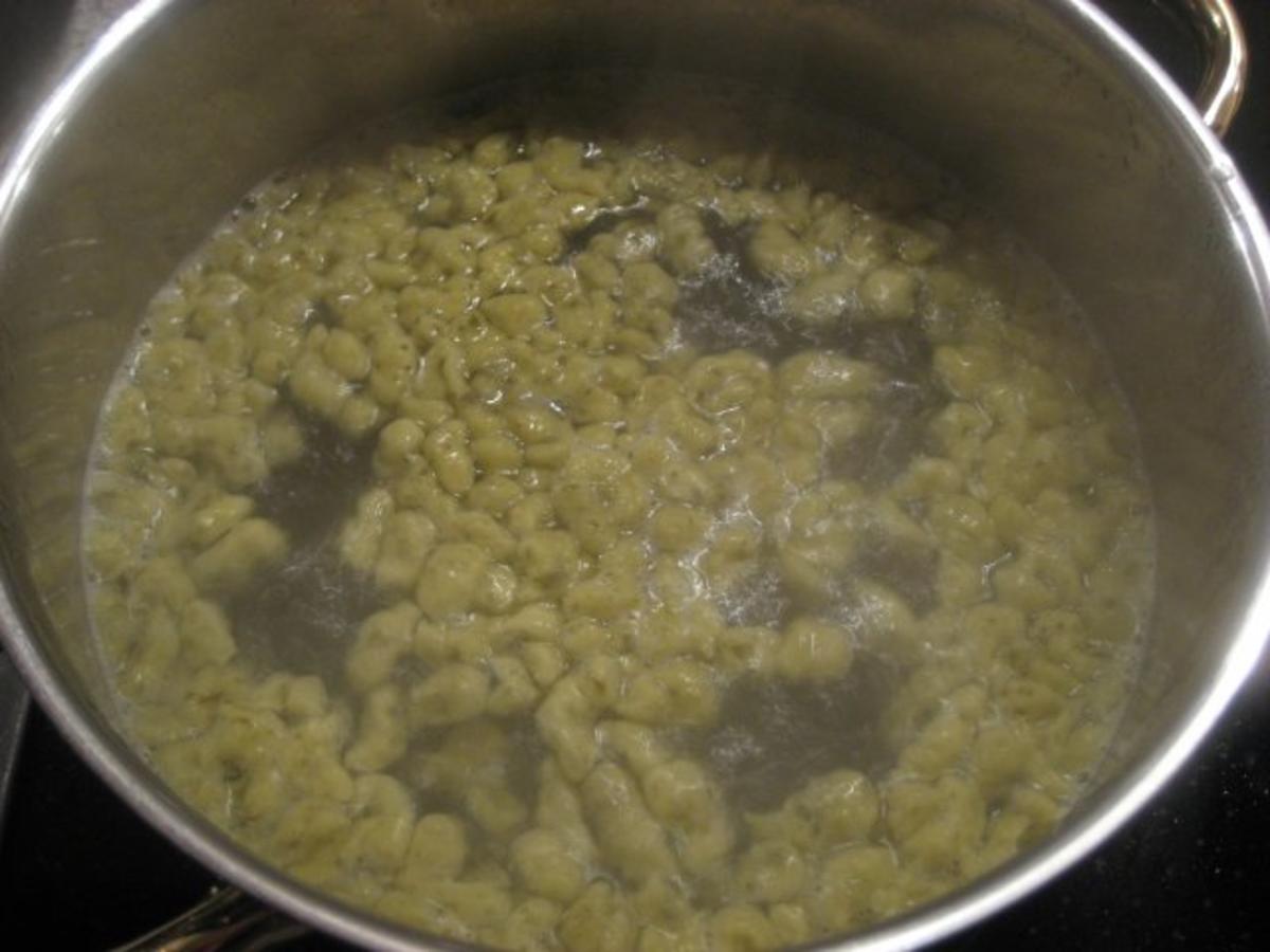 Spätzle in Grün - Rezept - Bild Nr. 3