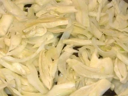 Streifenbrasse mit Tomaten-Fenchel-Gemüse - Rezept - Bild Nr. 2