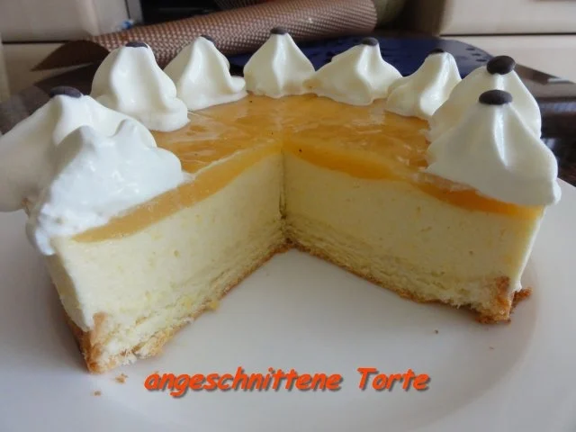 Rezept: KuchenZwerg: PFIRSICH - MOUSSE - TORTE Bild Nr. 2 KuchenZwerg: PFIRSICH - MOUSSE - TORTE - Rezept - Bild Nr. 2