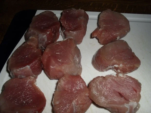 Schweinefilet mit Käsesoße und Röstzwiebeln - Rezept - Bild Nr. 2