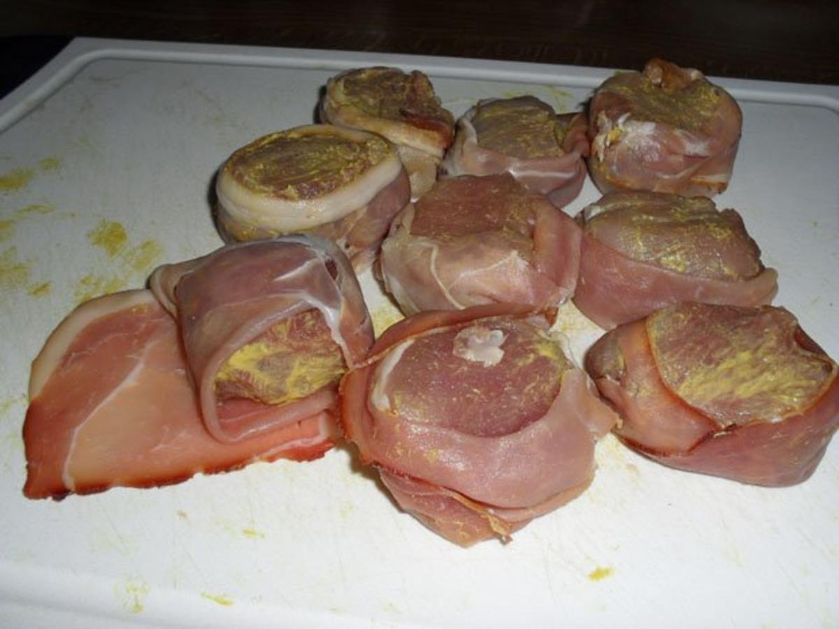 Schweinefilet mit Käsesoße und Röstzwiebeln - Rezept - Bild Nr. 4