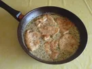 Putenschnitzel in Kräutersoße - Rezept