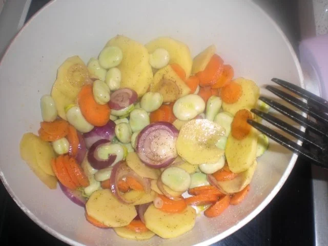 Rezept: Sommereintopf mit dicken Bohnen Bild Nr. 6 Sommereintopf mit dicken Bohnen - Rezept - Bild Nr. 6