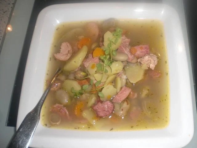 Rezept: Sommereintopf mit dicken Bohnen Sommereintopf mit dicken Bohnen - Rezept