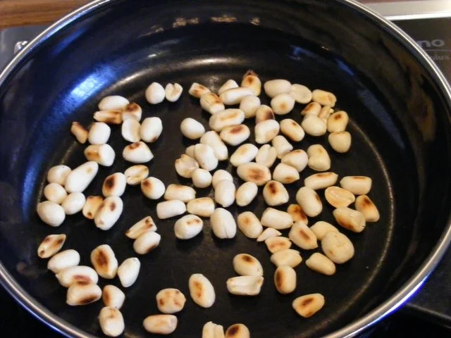 Petersilien-Erdnuß Pesto - Rezept - Bild Nr. 3