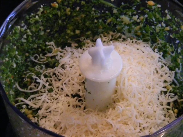 Petersilien-Erdnuß Pesto - Rezept - Bild Nr. 6